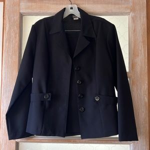 Spago jacket and skirt suit